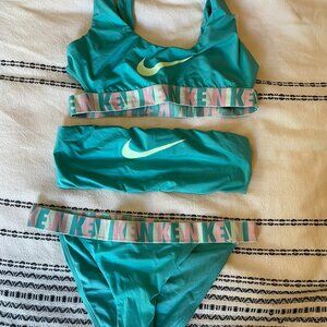 Nike two top swimwear small